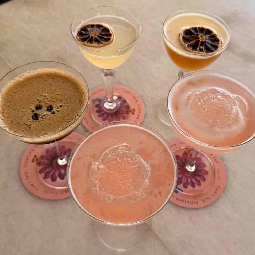 Thursday Night Girlie Drinks 🍸🕺🏻🪩